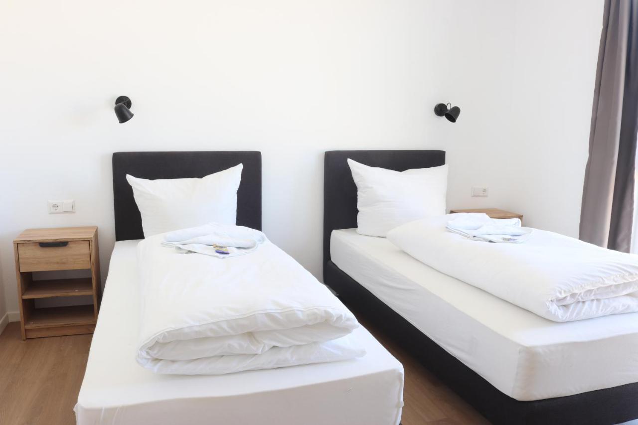 Motel Bergtheim - Self Check-In Zewnętrze zdjęcie